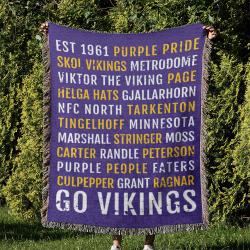 NFL Minnesota Vikings Football Team Woven Tapestry Blanket Amazing Gift For Fans And Friends Home Decor MVW12