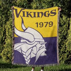 NFL Minnesota Vikings Football Team Woven Tapestry Blanket Amazing Gift For Fans And Friends Home Decor MVW20