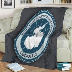 Outpost 31 The Thing Fleece Throw Blanket Meaningful Gift For Halloween Christmas