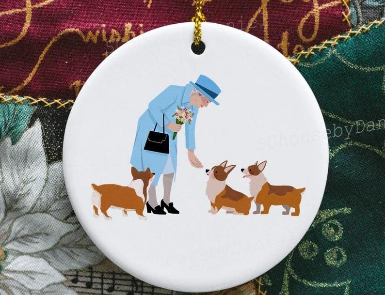 Queen Elizabeth Platinum Jubilee Majesty The Ornament Perfect And Unique Gifts For Family On Christmas