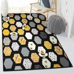 Queen Bee 2 Indoor Outdoor Rugs, Bee Rug